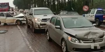 Aparatoso accidente en Eldorado: choque múltiple entre automóviles dejó daños materiales