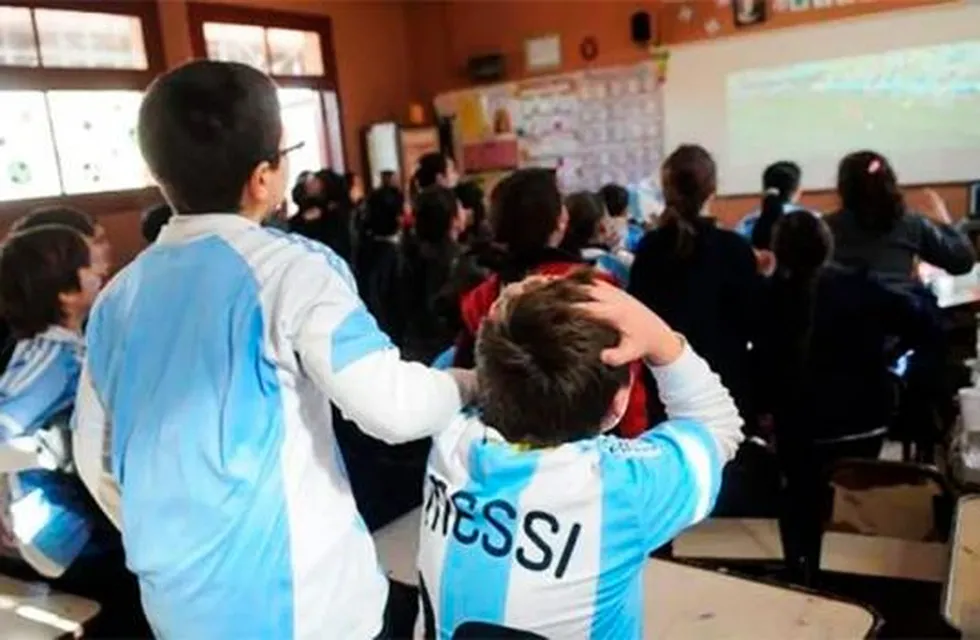 Los partido de Argentina en el Mundial se podrán ver en las escuelas de Mendoza.