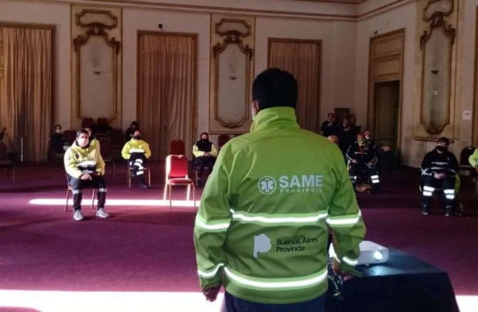 Capacitan a agentes municipales para la atención de emergencias en la vía pública (Municipalidad de La Plata)