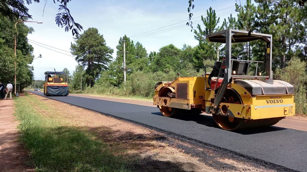 Alem: realizan bacheo y repavimentación de la Ruta Provincial Nº 225