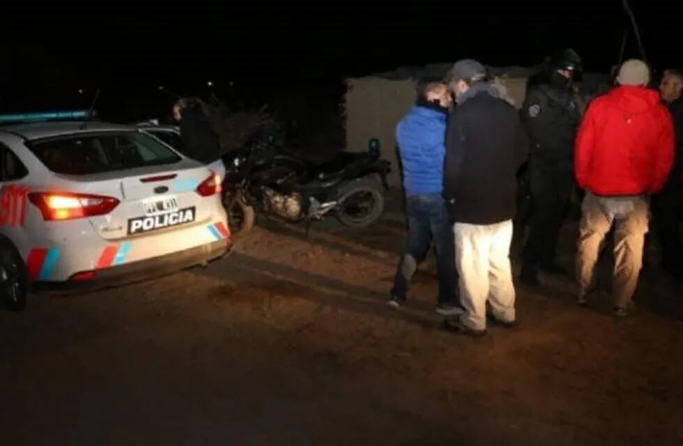 Durante la madrugada de este lunes se montó un operativo policial para dar con el supuesto secuestrador.