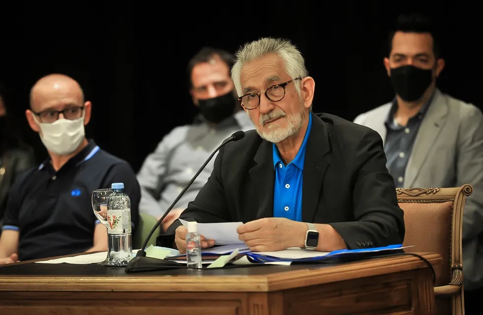 Alberto Rodríguez Saá anunció nuevos aumentos salariales en San Luis.