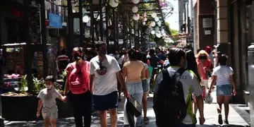 Centro de Córdoba desbordado de gente