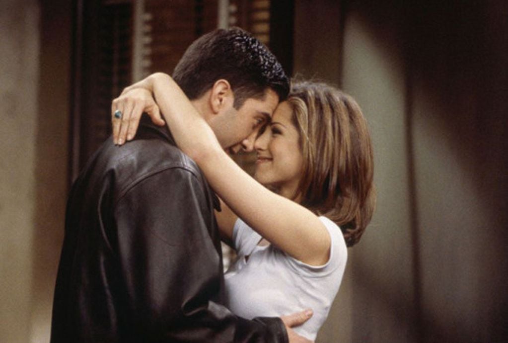 El primer beso de Ross y Rache en "Friends".
