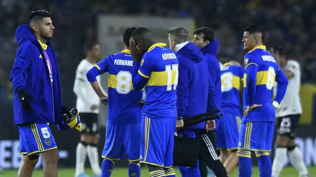 Boca fue eliminado por penales ante Corinthians. Días atrás los jugadores habían ido a reclamar por unos premios y abrió una grieta con la dirigencia. 