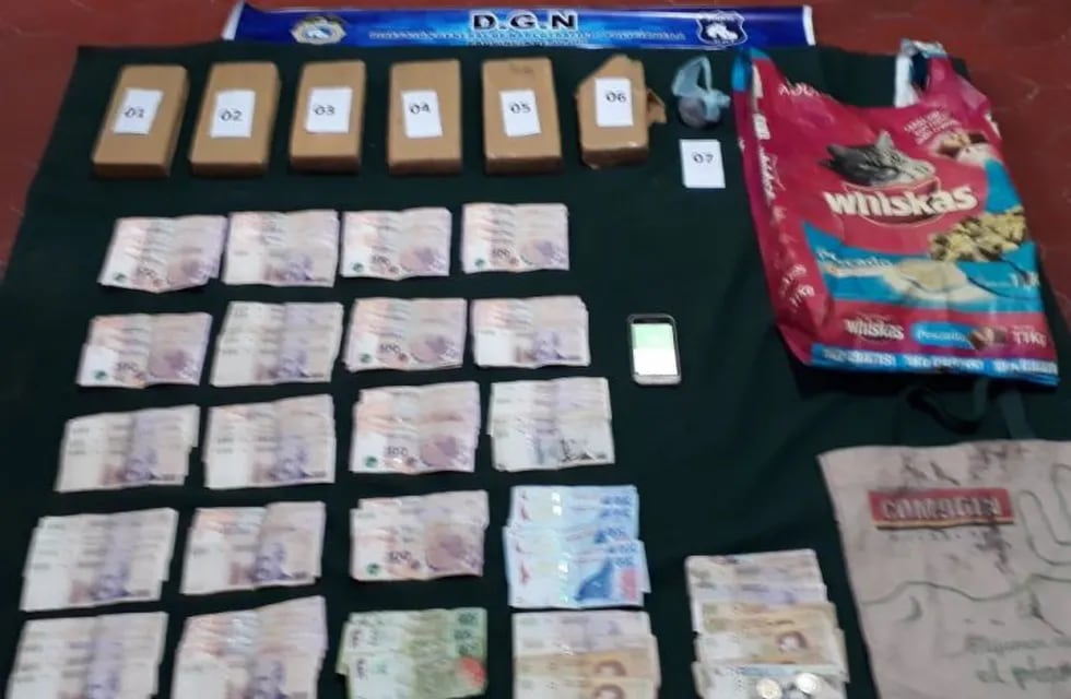 Marihuana y dinero en efectivo secuestró la Policía de Jujuy