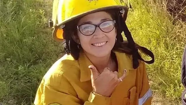 Macarena Barrios la bombero de Larroque