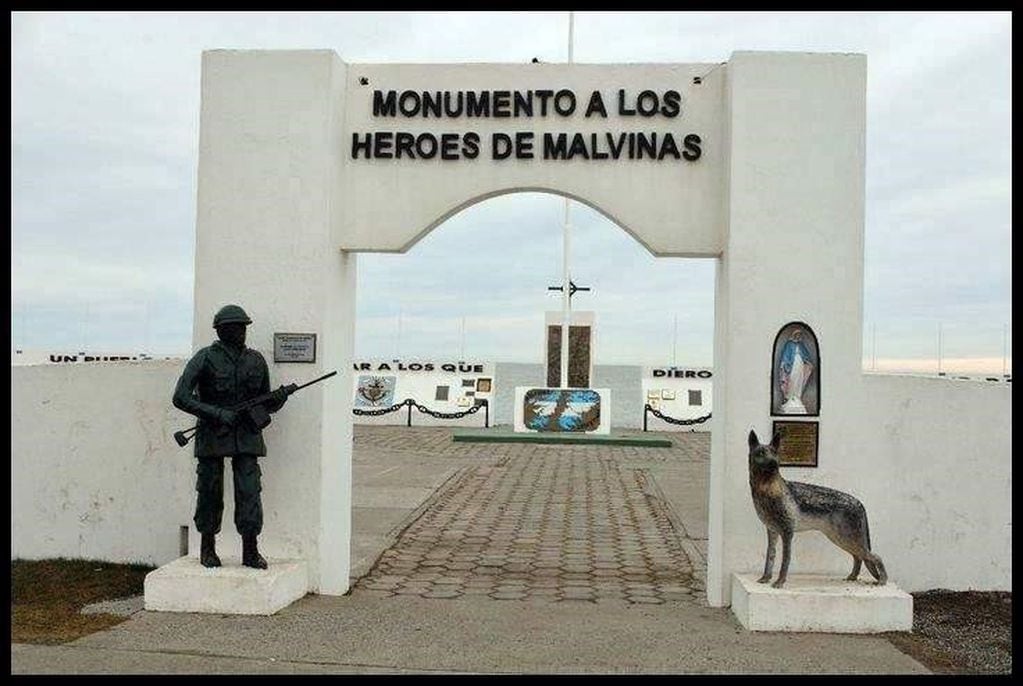 Monumento de  Malvinas de Río Grande.