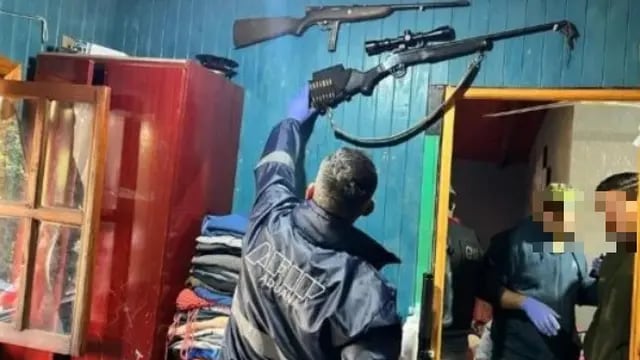 Bernardo de Irigoyen: desmantelan una banda dedicada al contrabando de armas y municiones