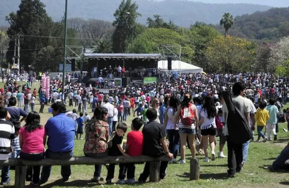 Tucumán: comenzaron los festejos del Día de la Primavera y el Estudiante