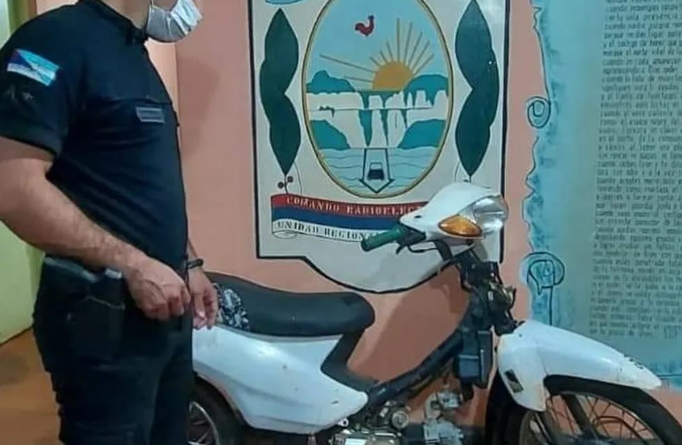 Recuperan motocicleta robada en Puerto Iguazú.