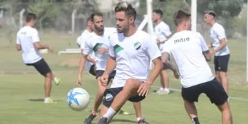 Antú Hernández es el nuevo jugador de Racing de Nueva Italia