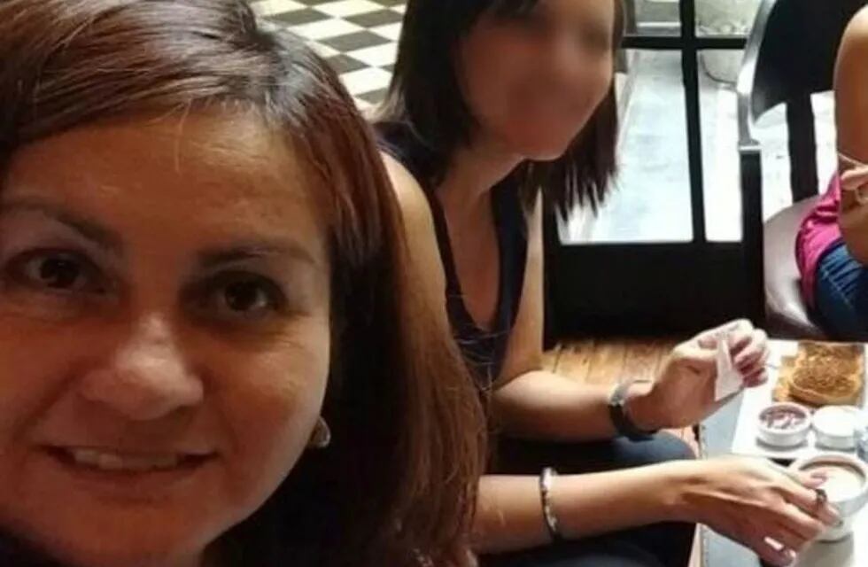 Vanesa tenía 33 años y una hija menor de edad. Estaba como reemplazante de 7° grado en ese colegio.