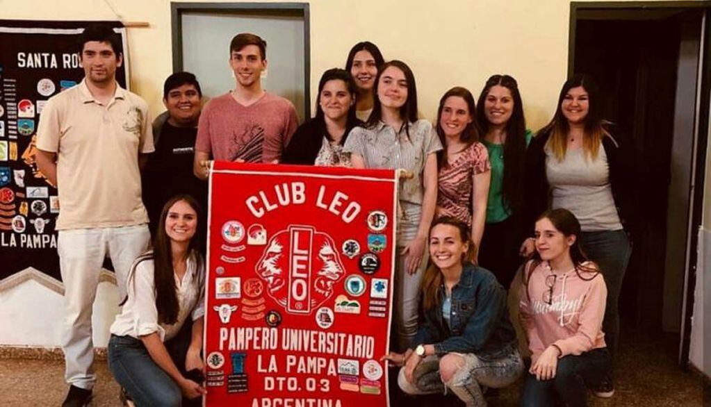 Los jóvenes solidarios de Santa Rosa (Club Leo)