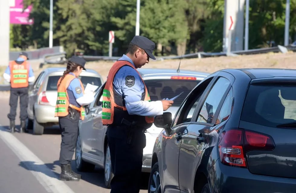 Durante este fin de semana largo la Policía labró casi 2.00 actas por infracciones viales. Gentileza Gobierno de Mendoza