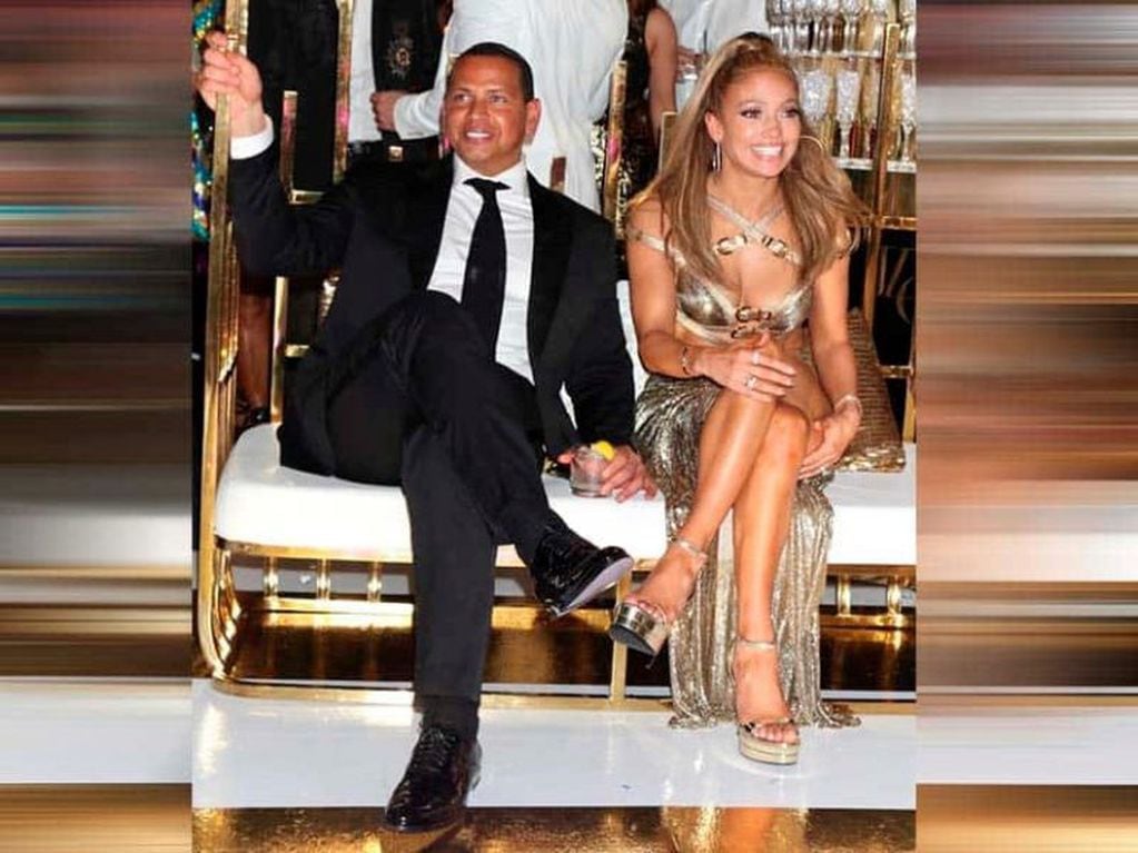 JLo junto a Alex Rodriguez (Foto: Instagram)