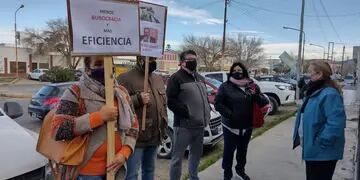 ADOSAC Caleta Olivia reclamó en la Dirección Regional de Educación celeridad a los expedientes jubilatorios