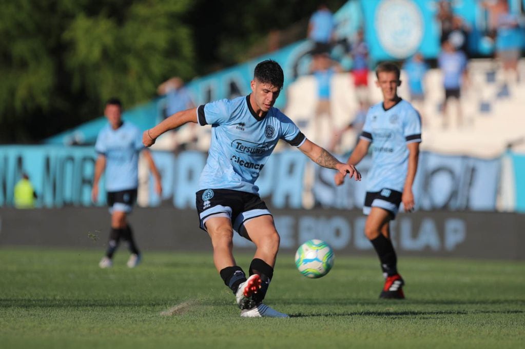 El volante Bruno Zapelli marcó el 2-0 luego de una buena jugada colectiva. (Prensa Belgrano)