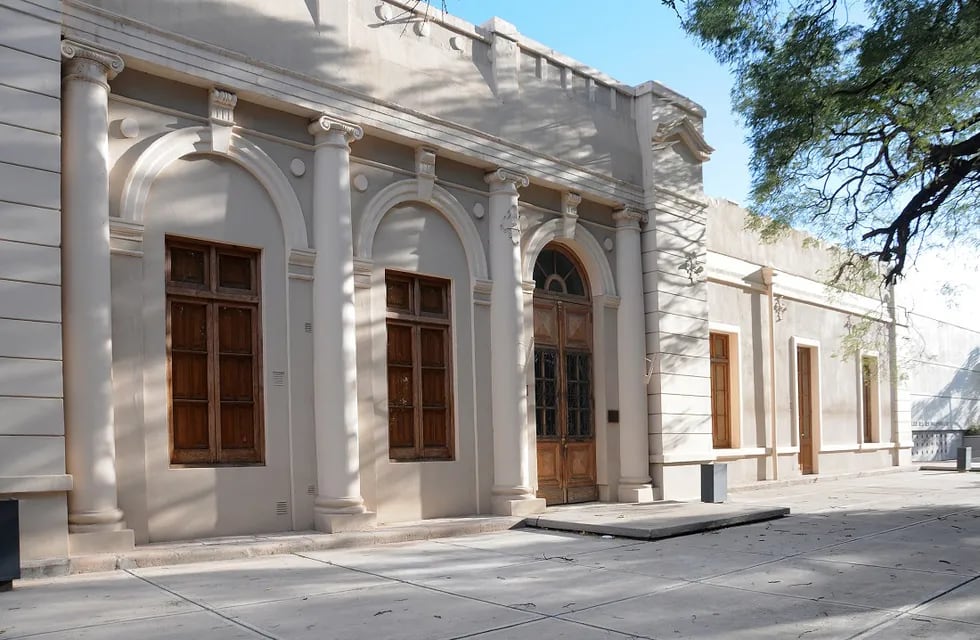 El Archivo Histórico de la Provincia cumple este domingo 137 años. Está situado en Sargento Cabral 10, esquina Belgrano, de la Ciudad de Mendoza. Gentileza Gobierno de Mendoza