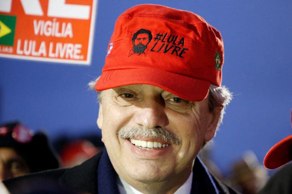 Alberto Fernández, en apoyo a Lula da Silva en medio de la campaña electoral en 2019 (EFE/ Hedeson Alves)