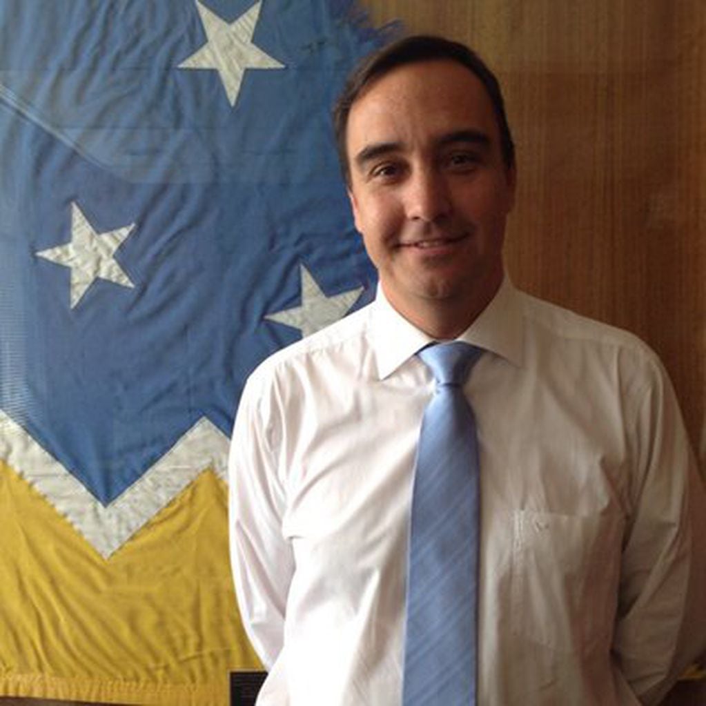 Jorge Flies Añón, gobernador de la Región de Magallanes y Antártica Chilena.