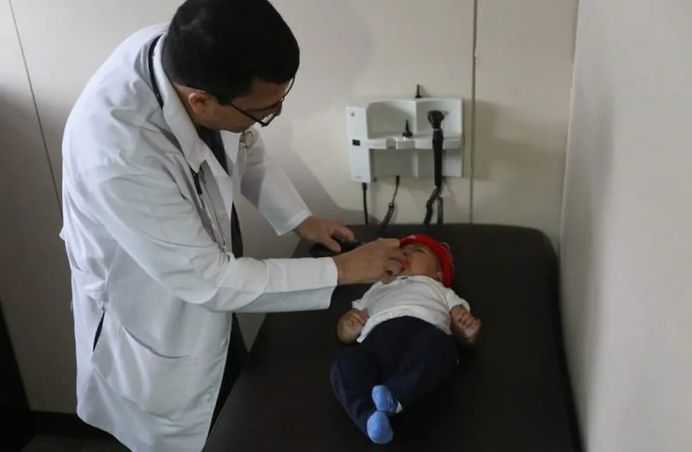 En Salta incorporan médicos venezolanos por falta de argentinos.