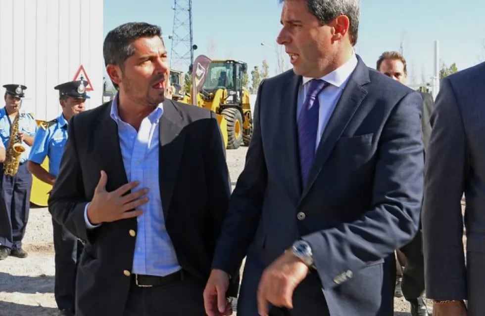 El intendente de Santa Lucía, Marcelo Orrego y el gobernador, Sergio Uñac.