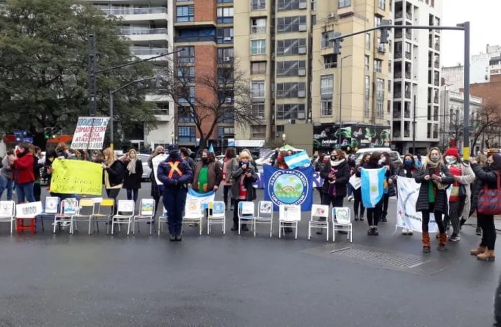 Protesta de Jardines Maternales en Córdoba