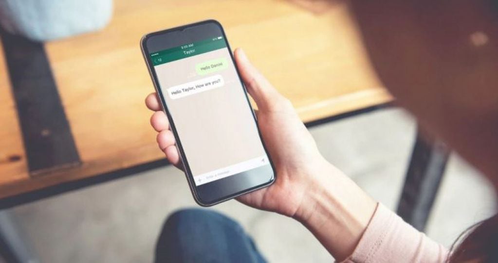 WhatsApp: alerta por mensajes que bloquean la aplicación (Foto: Adobe Stock)