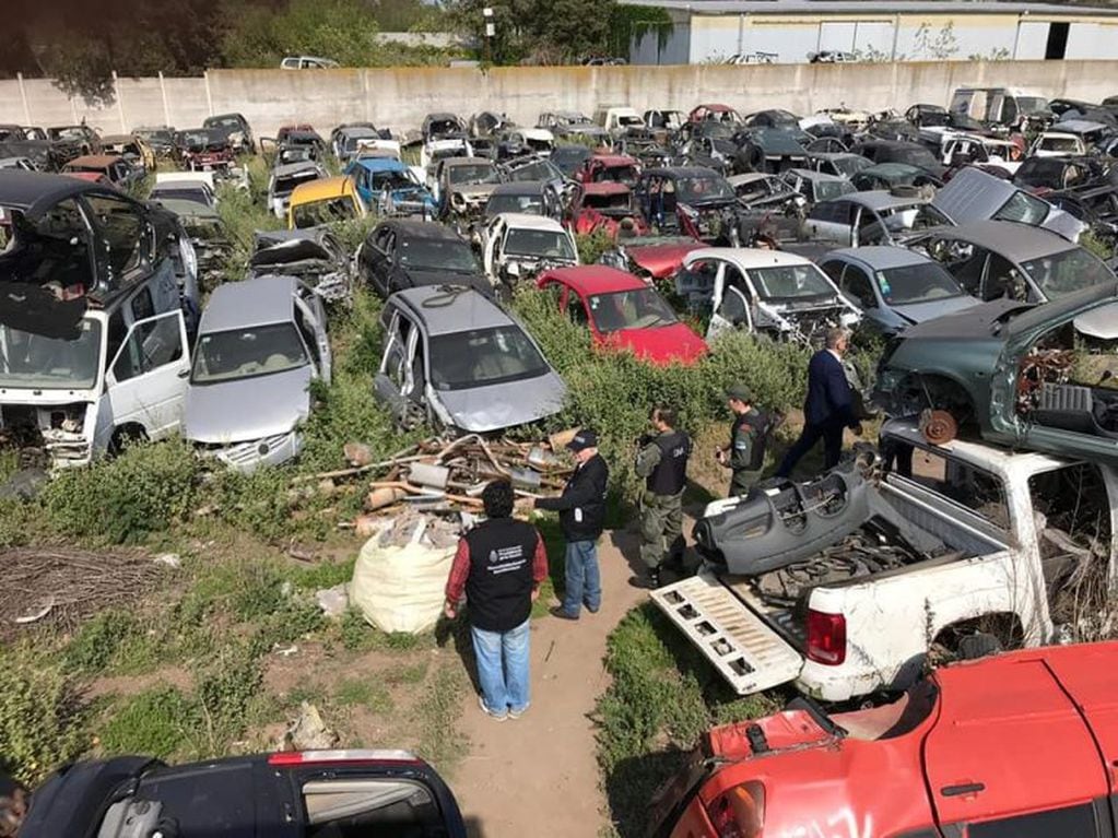 Secuestran más de 4000 vehículos 100 mil autopartes en mega operativo en el sur provincial (Ministerio de Seguridad de la Nación)