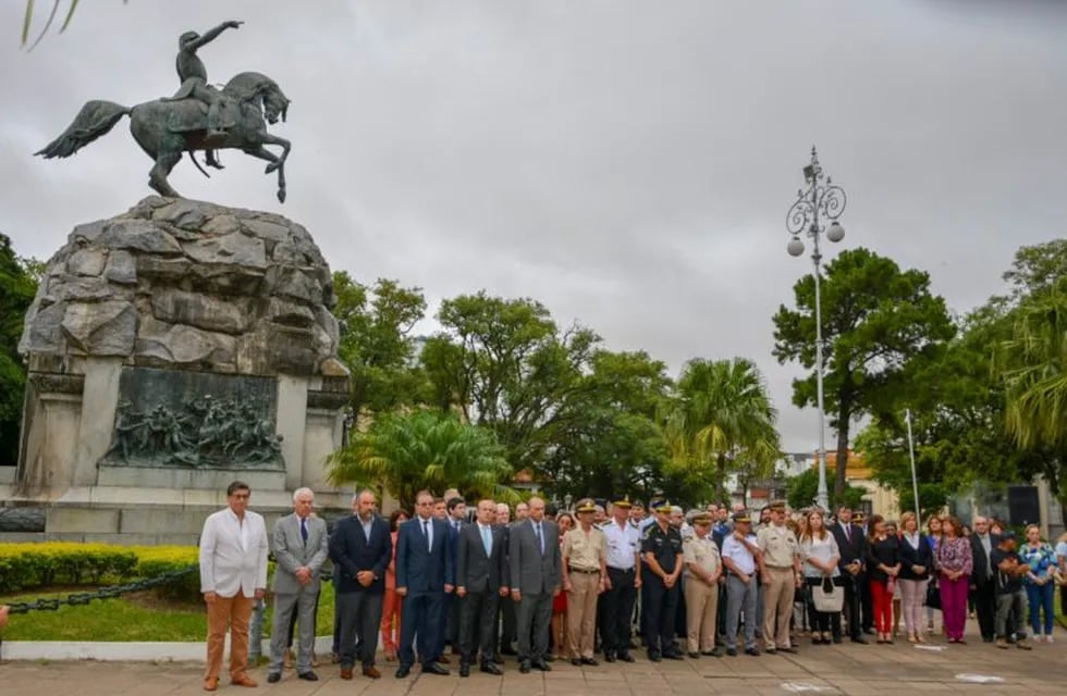 Homenaje al General San Martín a 241 años de su nacimiento