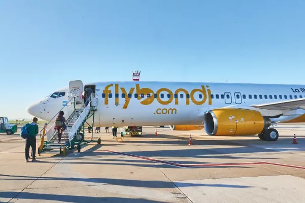 La aerolínea Flybondi comenzará a operar tres frecuencias a Puerto Iguazú