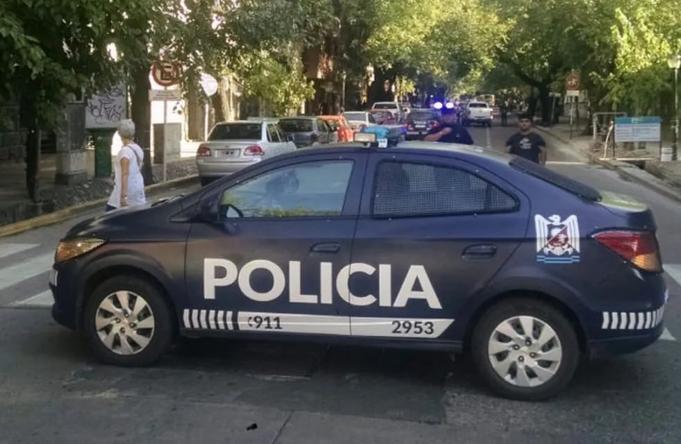 Policia Mendoza