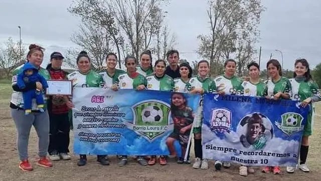 Comenzó el torneo de Fútbol Femenino en Punta Alta. (Foto: @detaquitomega )