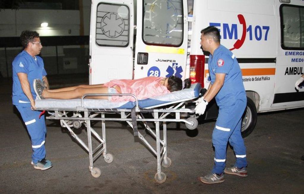 Tres personas heridas fueron trasladadas al hospital.