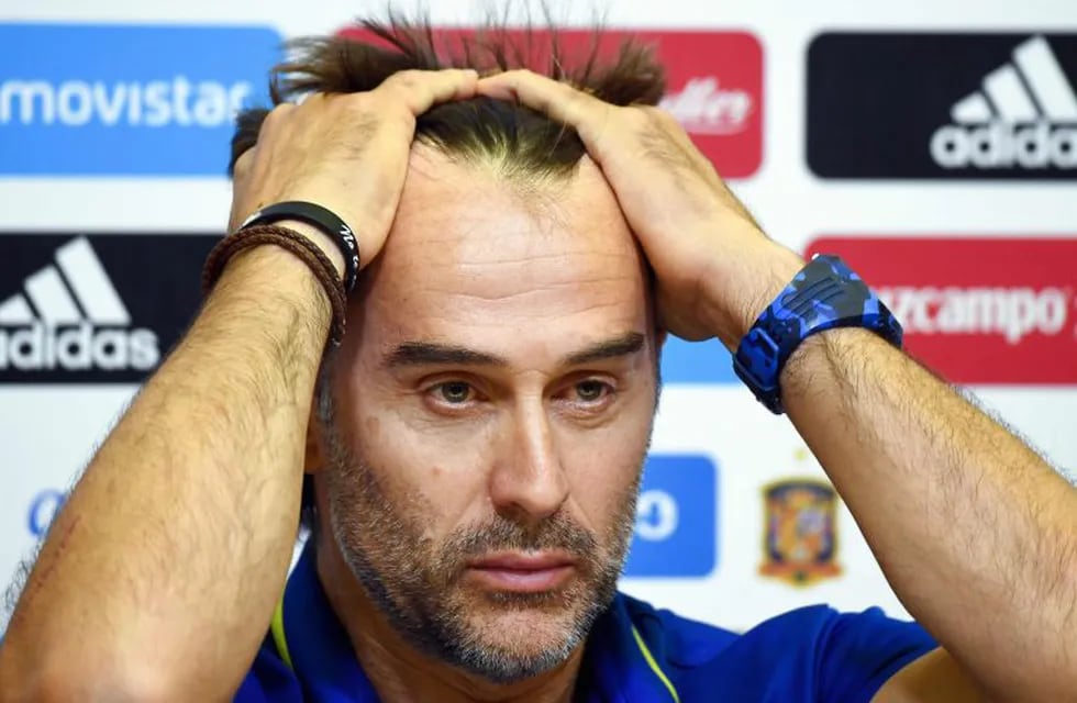 Julen Lopetegui fue despedido del Sevilla. Foto: AFP / GABRIEL BOUYS