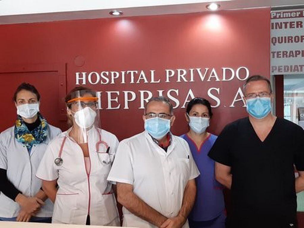 Profesionales médicos de hospital privado Meprisa.