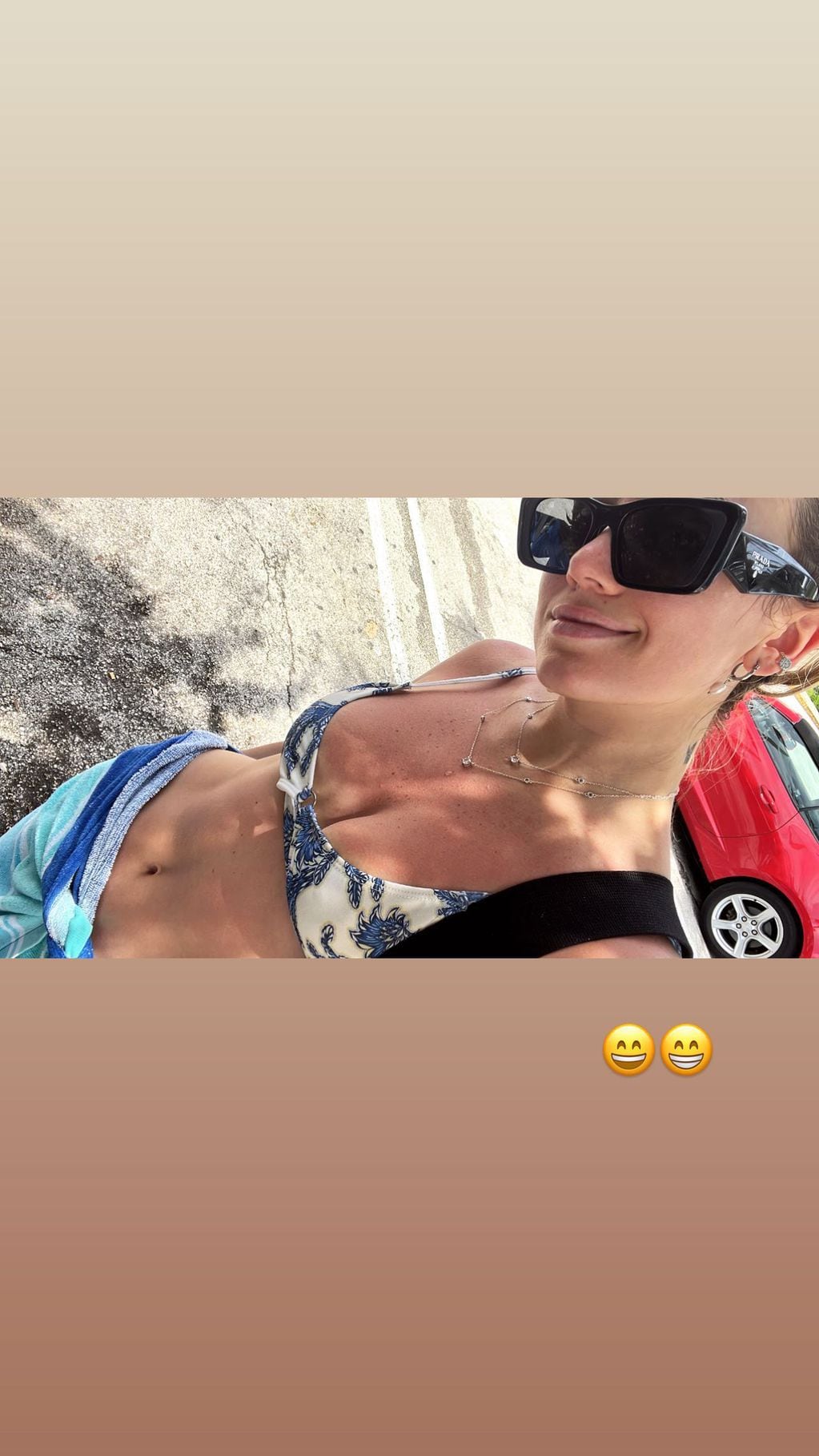 Morena Beltrán lució una bikini en sus vacaciones en Miami