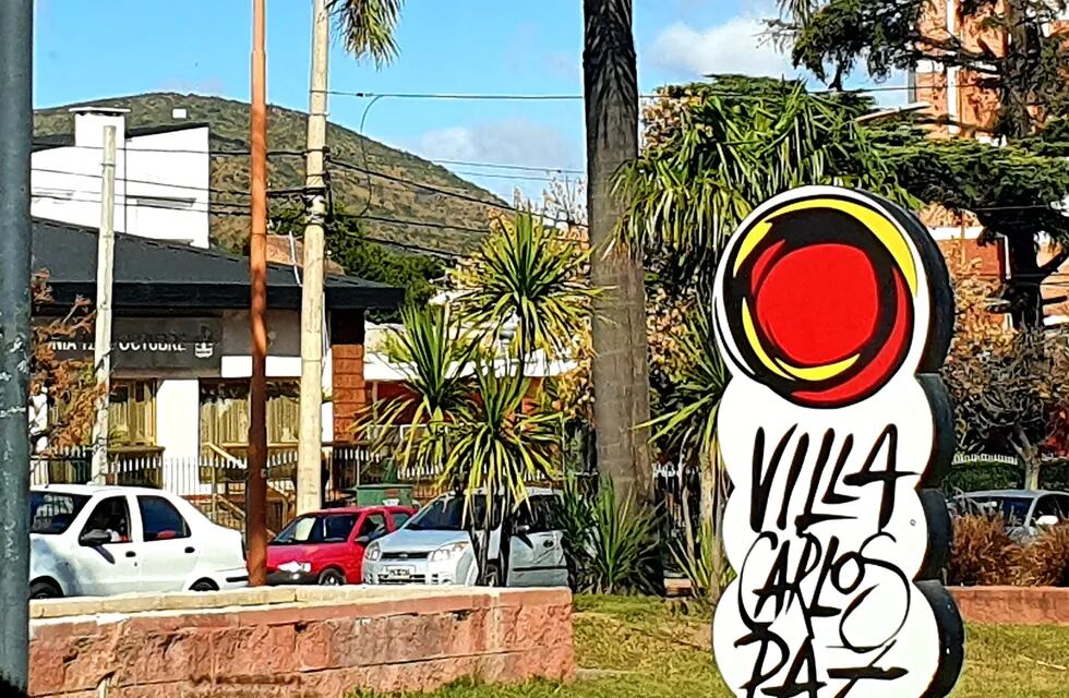 Logo de Villa Carlos Paz en uno de los ingresos a la ciudad. (Foto: VíaCarlosPaz).