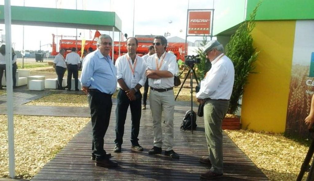 El ministro Moralejo estuvo presente junto a empresarios pampeanos (Gobierno de La Pampa)