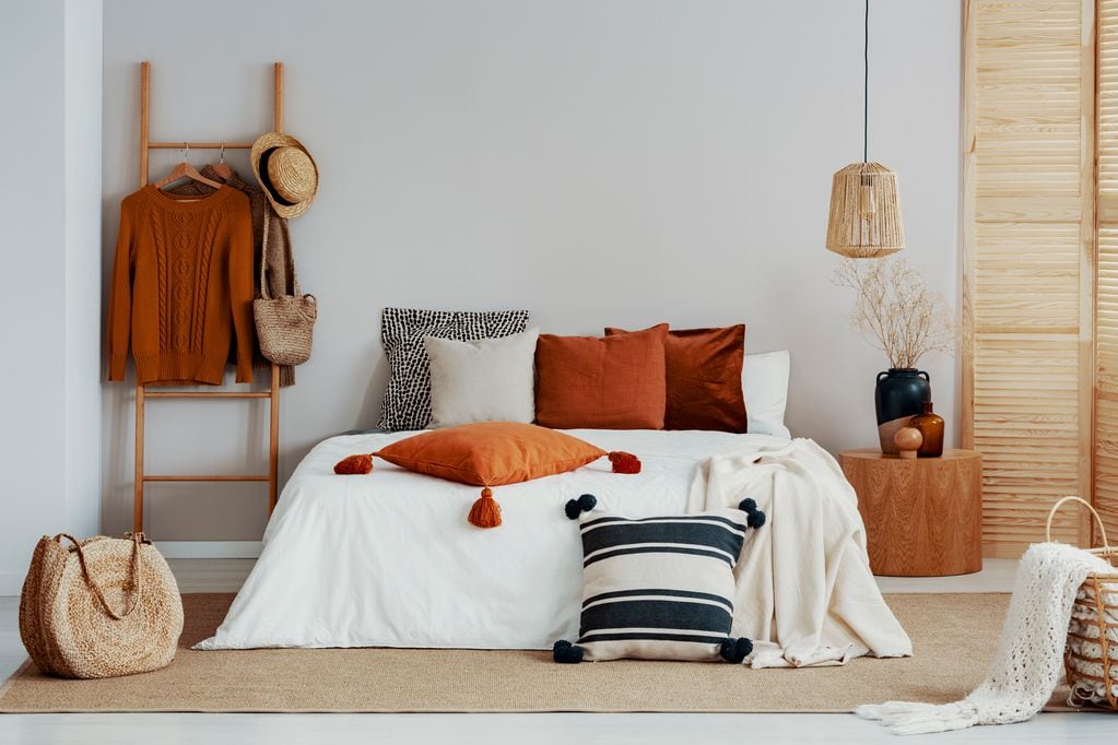 El color madera y su sensación de relajación que le brinda a tu cuarto.