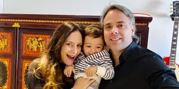 Luciana Aymar y Fernando González se sacaron una foto con su hijo