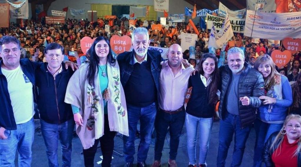 Alberto Rodríguez Saá en el cierre de campaña.