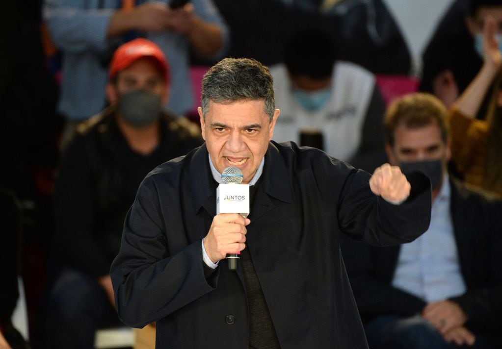 Jorge Macri salió con los tapones de punta contra Máximo Kirchner por sus dichos contra los votantes porteños en la dictadura. 