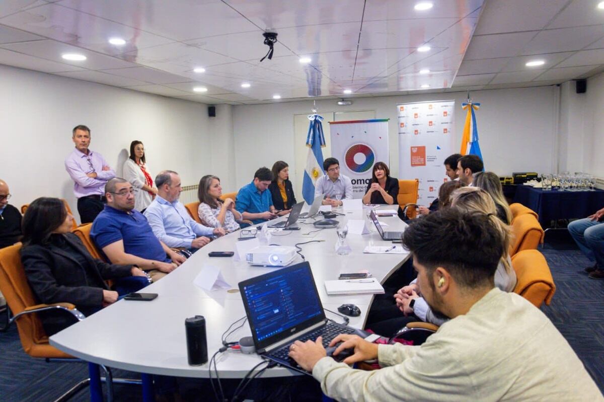 Segunda reunión de la Comisión del Área Aduanera Especial