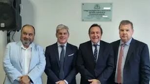 Fabio Mudry, Jorge Barraguirre, Roberto Dellamonica y Cristian Fiz, luego del descubrimiento de una placa alusiva