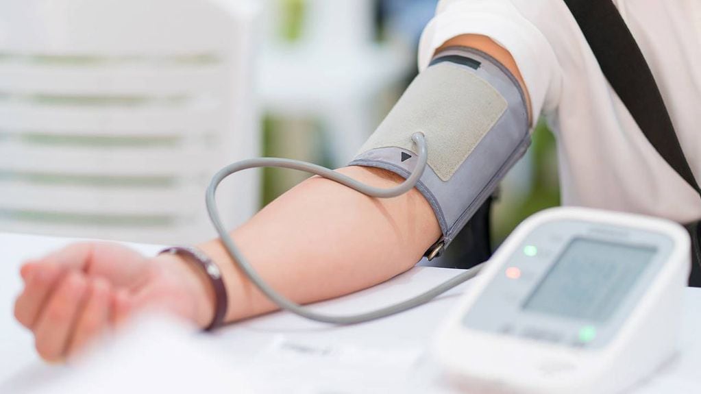 La presión arterial alta es un tema que preocupa a muchas personas, pero existe una infusión que ayuda a esto.