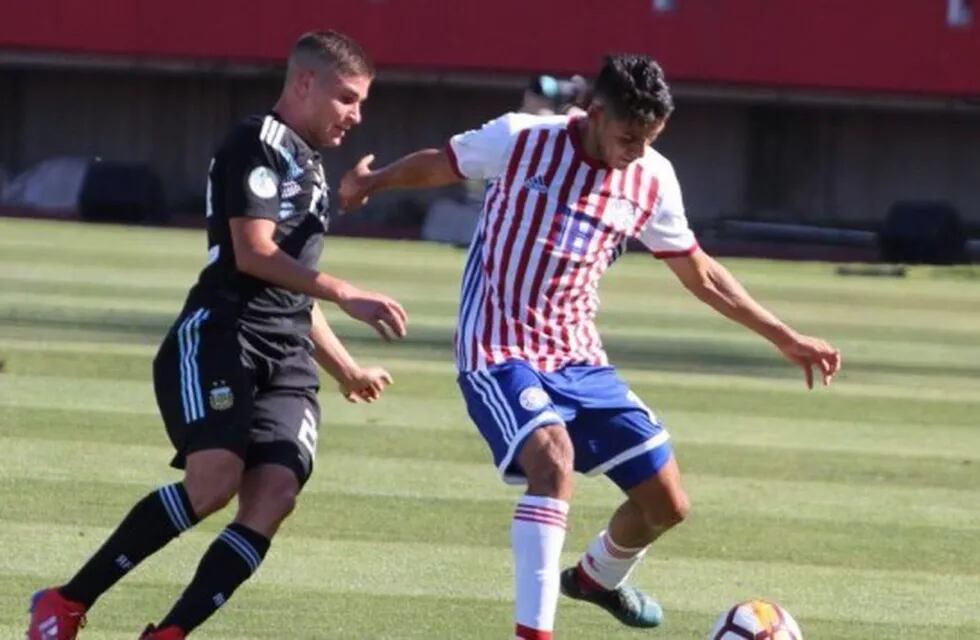 Julian Alvarez debuto con Argentina en el Sudamericano sub 20