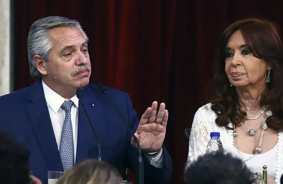 Alberto Fernández busca reemplazo a los ministros que renunciaron, luego de críticas internas. Foto TN