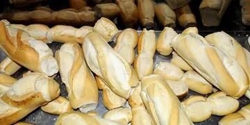 Podría volver a subir el precio del pan francés en Salta